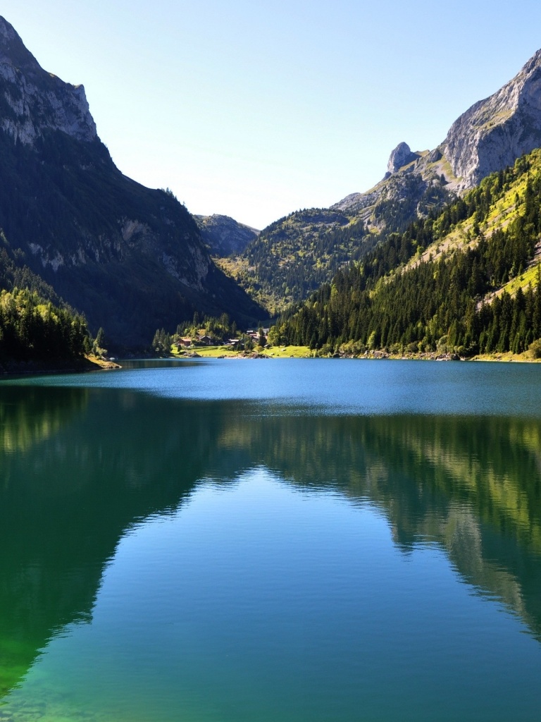 Озеро вертикальное фото Lakeside View Ultra HD Desktop Background Wallpaper for 4K UHD TV : Tablet : Sma