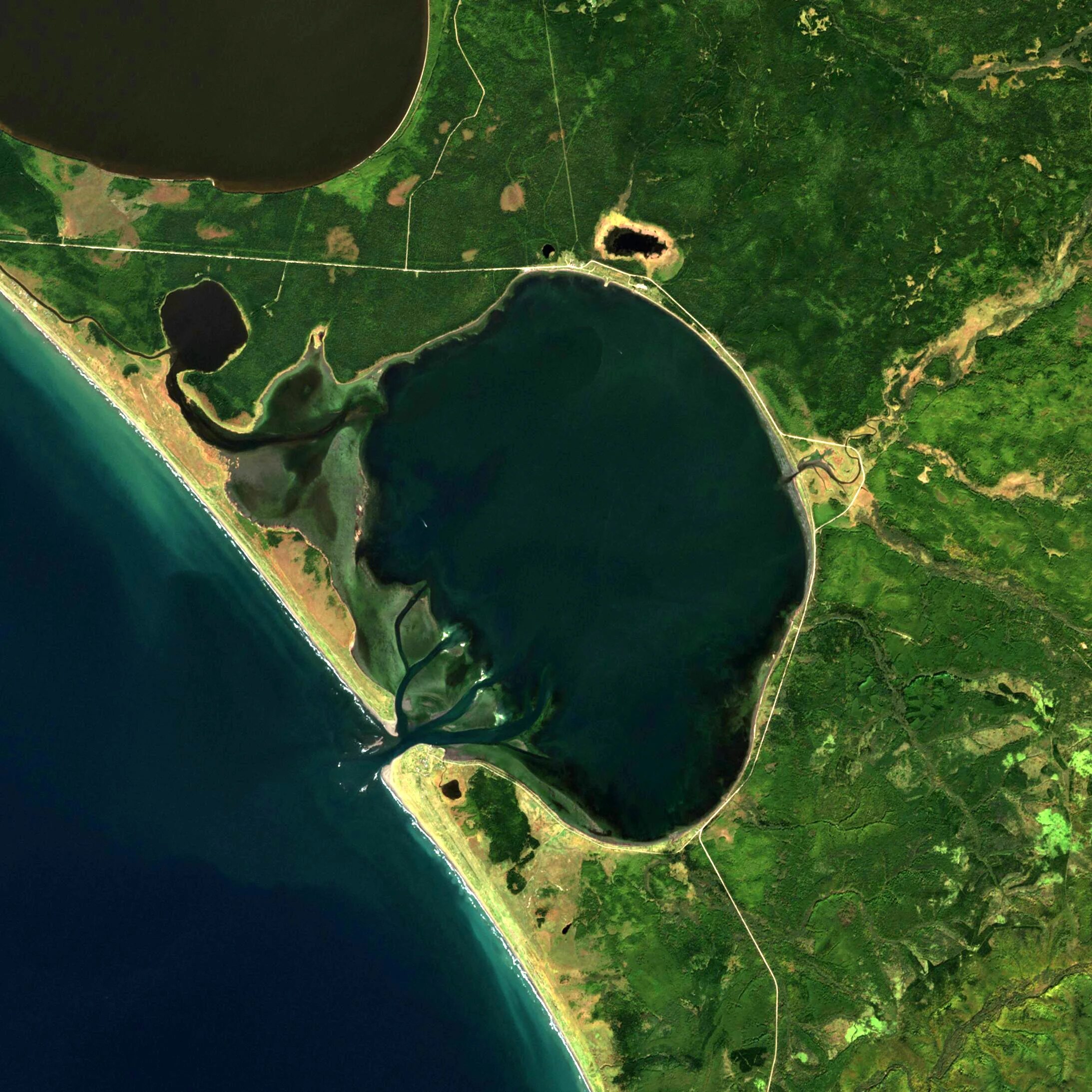 Озером буссе фото Файл:Lake Busse 2018-10-05 Sentinel-2 L2A Highlight Optimized Natural Color.jpg 
