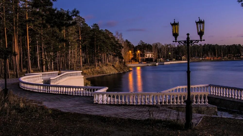 Озерск фото города autumn evening on the lake by zdumus ePHOTOzine