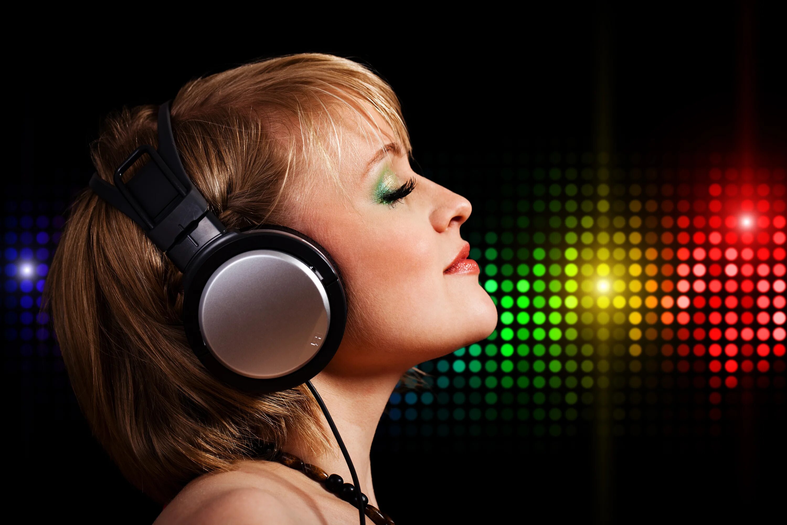 Оживить фото под песню онлайн Many music
