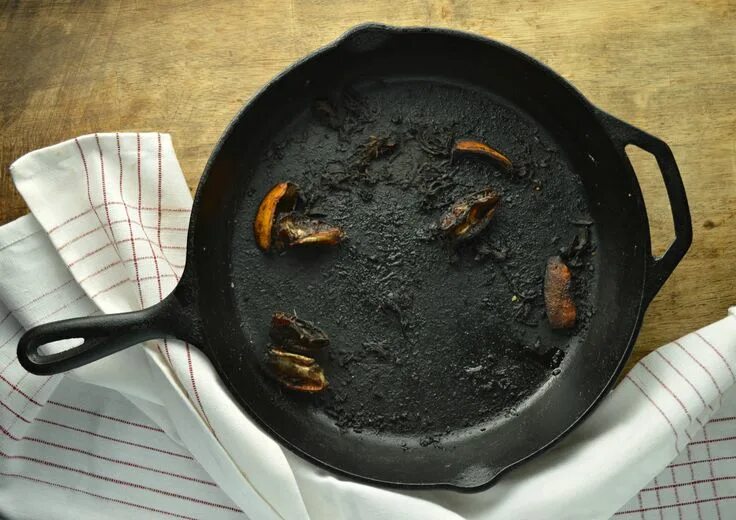 Ожог маслом со сковороды фото How To Clean And Season A Cast Iron Skillet - Food.com Cleaning cast iron skille