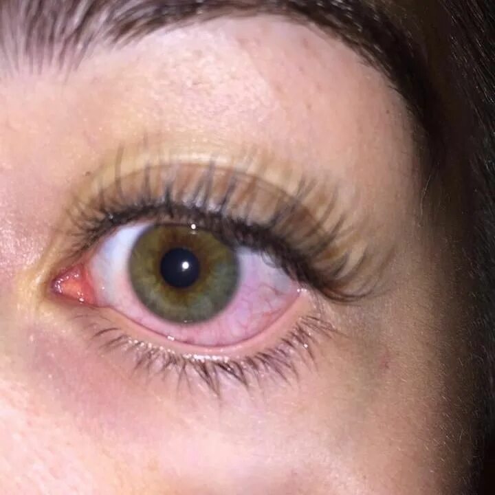 Ожог ресниц фото Eyelash Extension Blog Beauty Tips & Makeup Techniques
