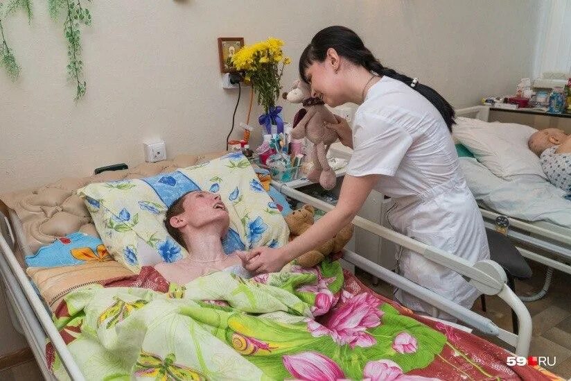Ожоги до и после фото Woman dies alone in agony 11 years after horrific Russian nightclub fire left he