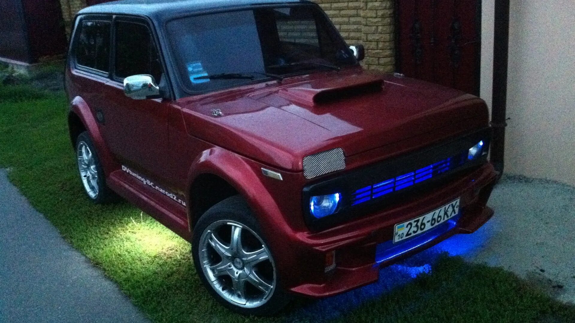 Озон интернет магазин тюнинг нива Lada 4x4 3D 1.5 бензиновый 1990 жертва тюнинга на DRIVE2
