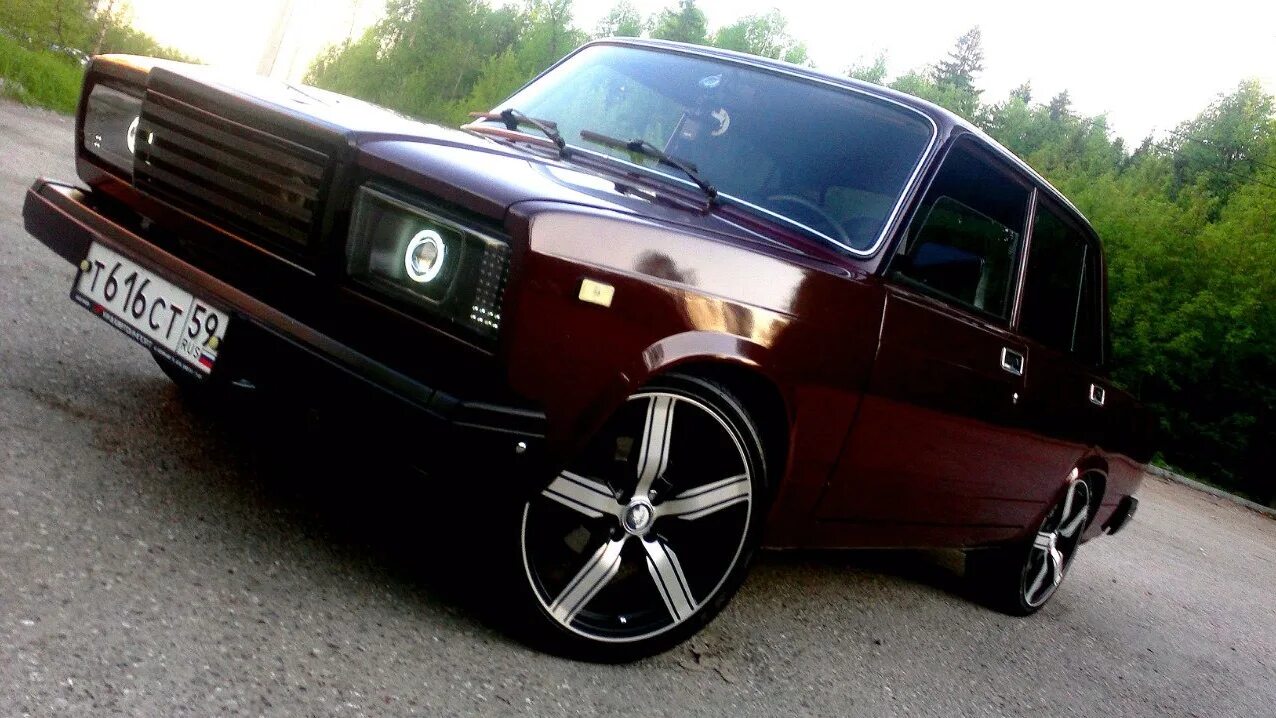 Озон тюнинг ваз 2107 Lada 21074 бензиновый 2008 Bentley Edition на DRIVE2