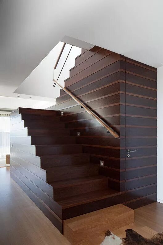 П образные лестницы в доме фото Gallery of House in Agra / RVdM Arquitecto - 21