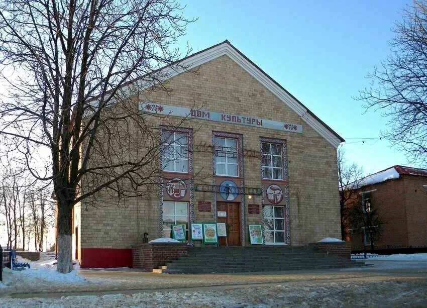 П пролетарский фото Пролетарский модельный центр культуры и досуга, дом культуры, Почтовый пер., 4, 