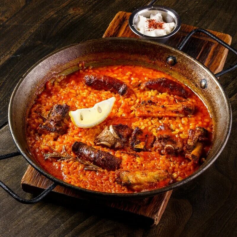 Па паэлья банковский пер 2 5 фото Паэлья мясная