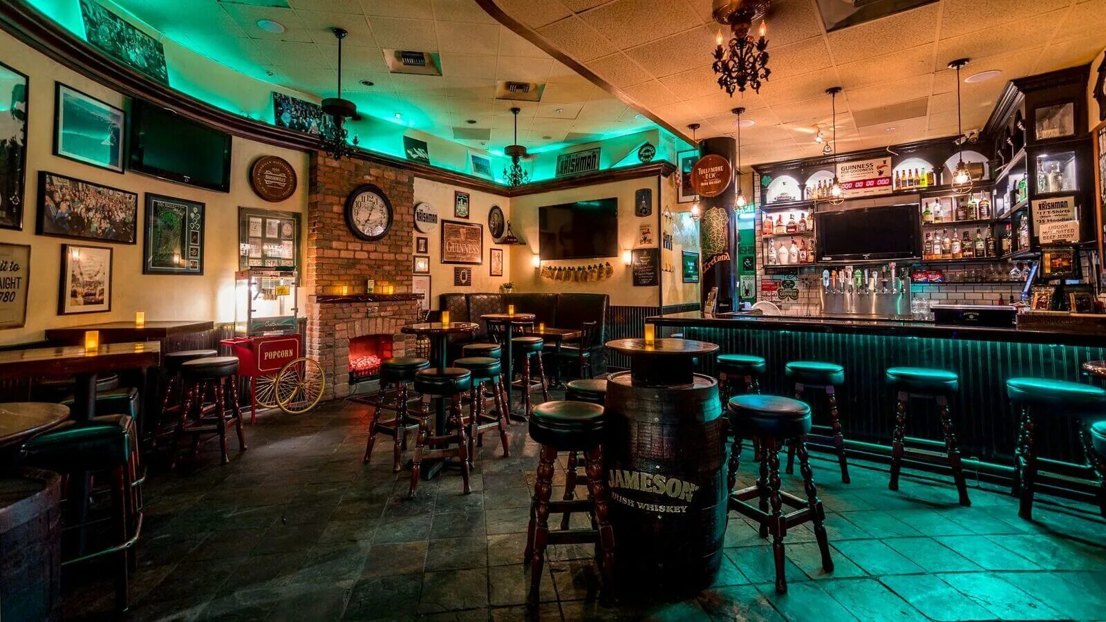 Паб бар фото Best Irish Bar In Huntington Beach & Orange County The Irishman