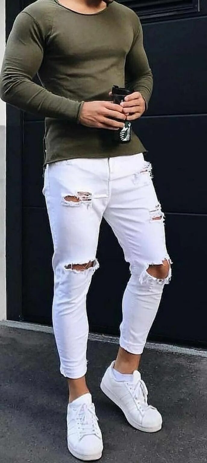 Парень в белых джинсах фото Pin en Clothes Moda casual hombre, Ropa de hombre casual elegante, Ropa casual h