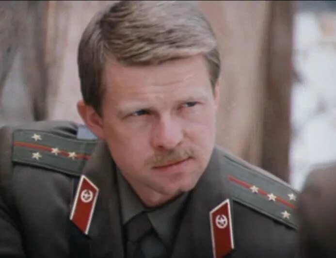 Парфенов сергей актер бывший муж артемьевой фото Лейтенант С. (1987) - актеры и роли - Сергей Парфёнов - советские фильмы - Кино-