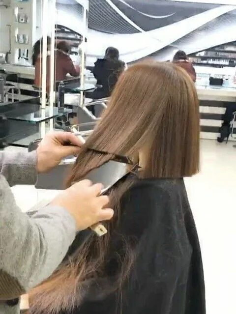 Парикмахерские стрижки длинные волосы f8ba653a932c086e1f9642d770f9d069 Cut her hair, Cut my hair, Long hair cuts