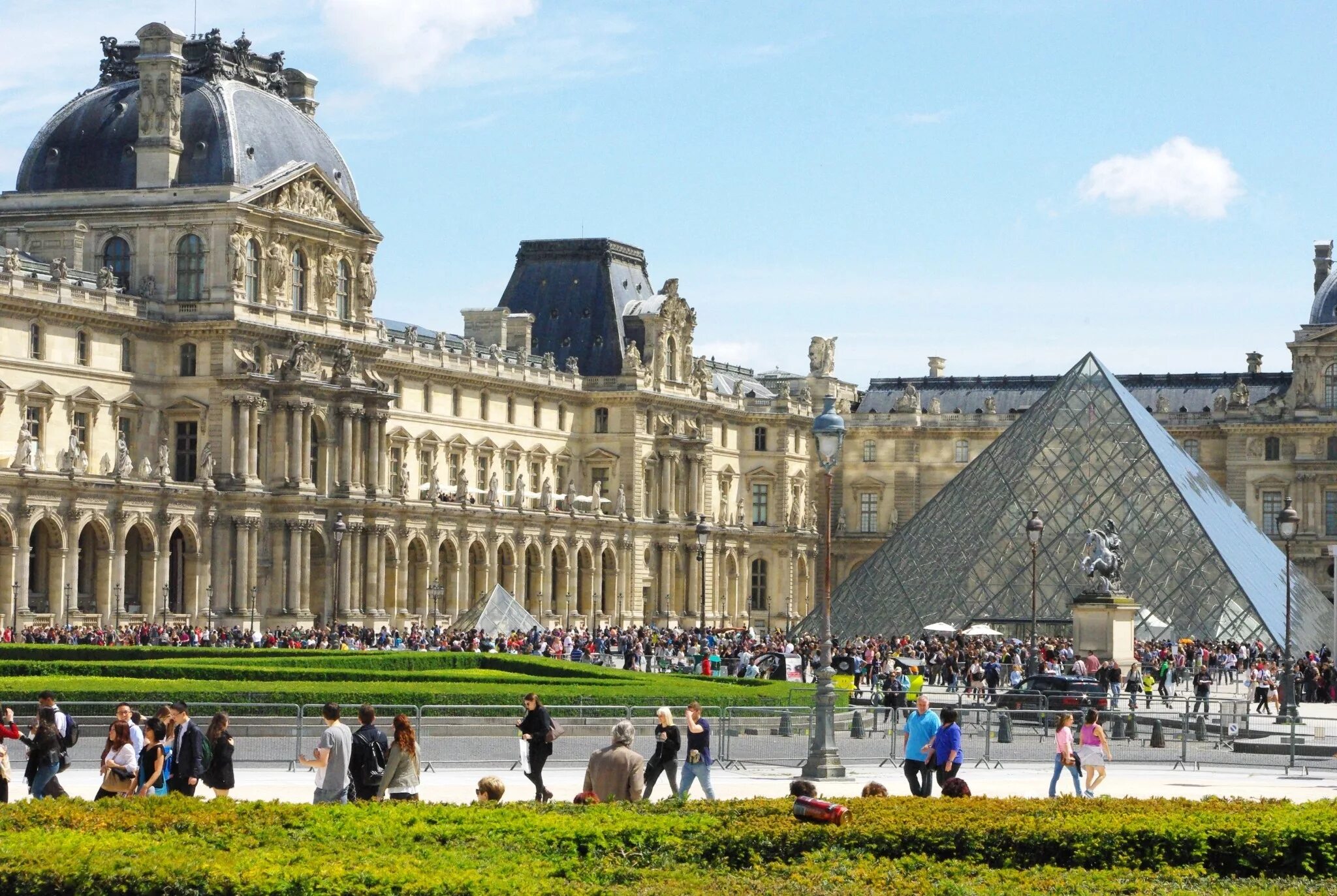 Париж достопримечательности фото и описание Discover the Louvre Palace, Paris - French Moments