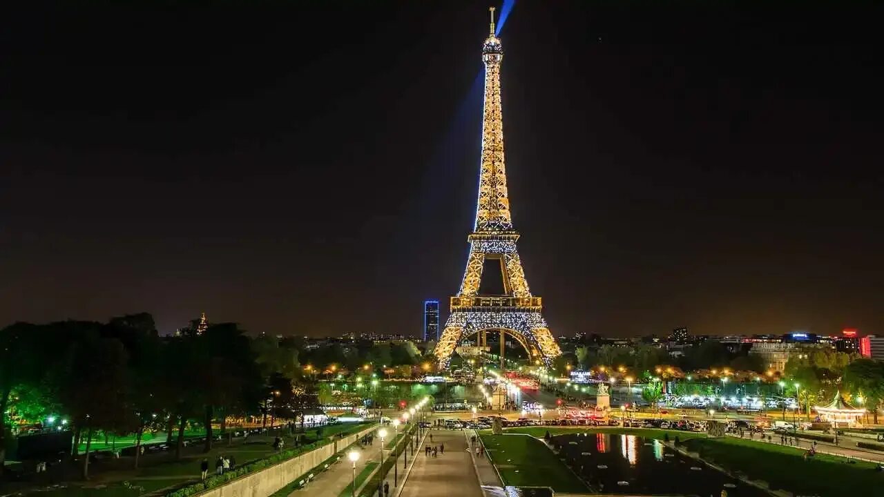 Париж фото ночь LinxOne постер на экокоже "Париж eiffel tower paris" / декор для дома / интерьер