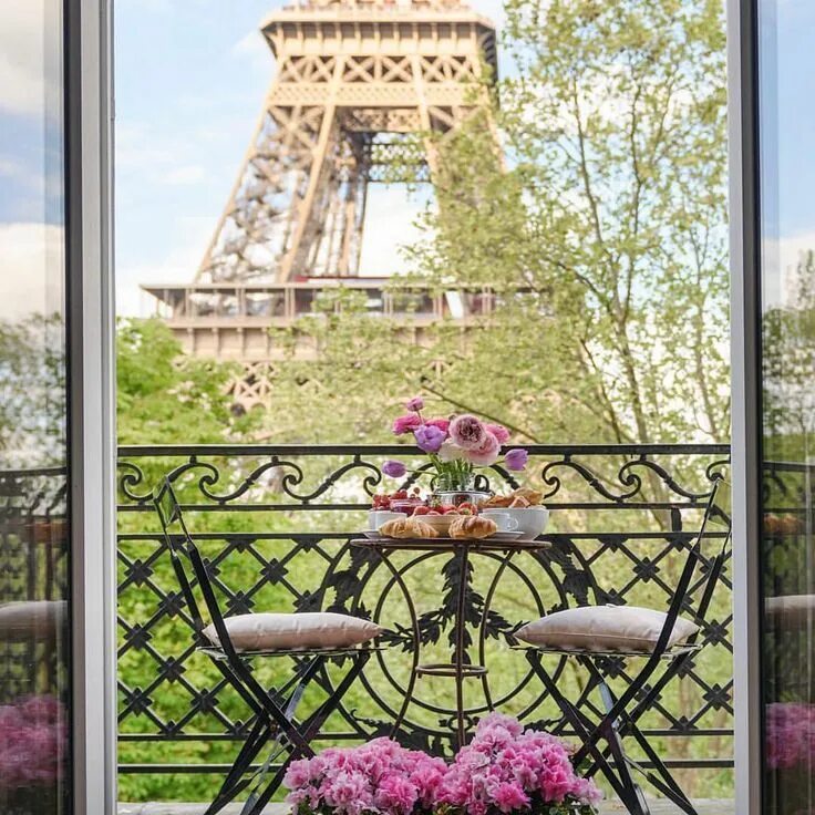 Парижские окна и балконы фото 3,294 Likes, 35 Comments - Hello_france (@hello_france) on Instagram: "Follow @h