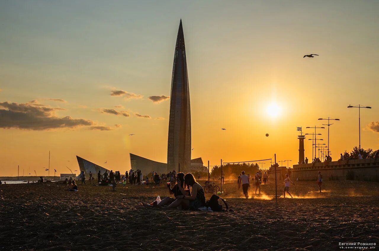 Парк 300 летия спб фото Летний Питер. #Питер #Санкт_Петербург #лето #пляж 2022 Евгений Романов ВКонтакте