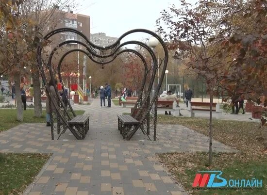 Парк 50 летия октября самара фото Стоим в очереди на качели": жители Кировского не узнают парк "50 лет Октября