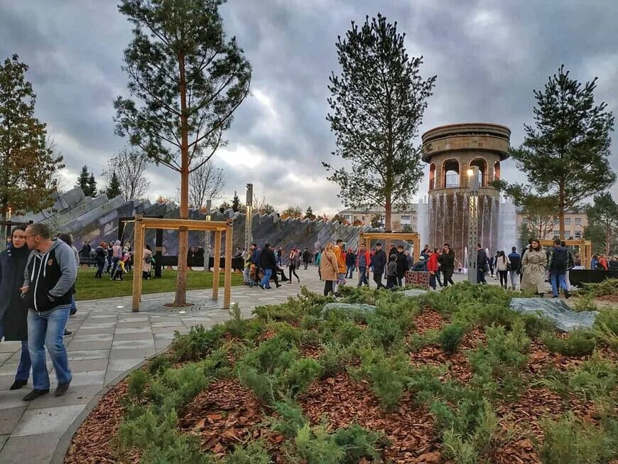 Парк ангелов в кемерово фото Отели рядом с Парк Ангелов в Кемерово - найдено 54 отеля.