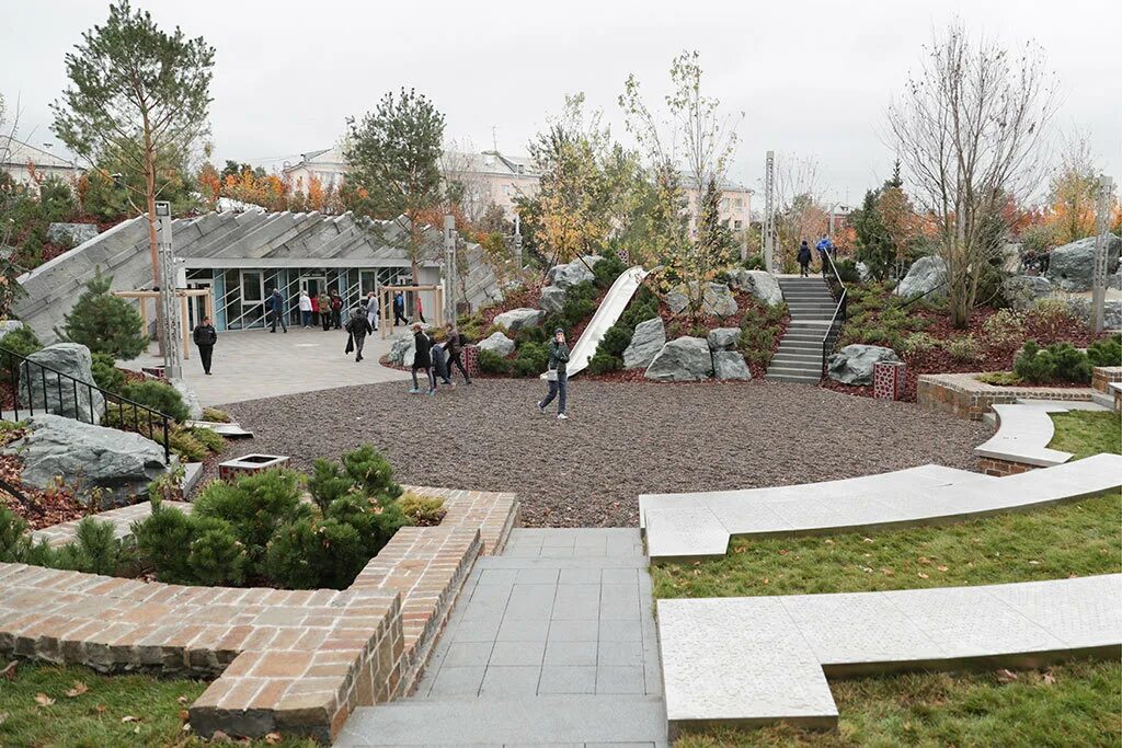 Парк ангелов в кемерово фото В Кемерове открыли парк в память о жертвах пожара в "Зимней вишне". Фотографии -