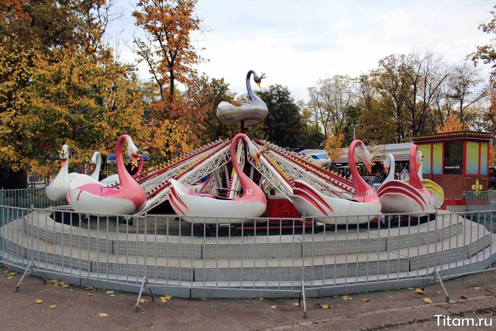 Парк аттракционов в краснодаре фото Городской сад (Горпарк) в Краснодаре Titam.ru
