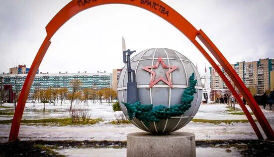Парк боевого братства санкт петербург фото Вакцинация Беглова, арена вместо СКК и помощники Навального: Петербург 1 марта