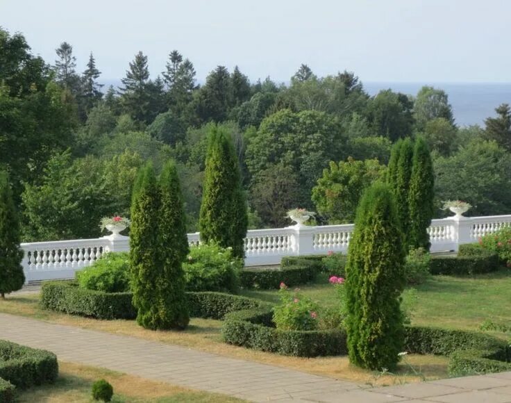 Парк чаир крым фото ⌘ Парк Чаир Места на карте мира Outdoor decor, Outdoor, Park
