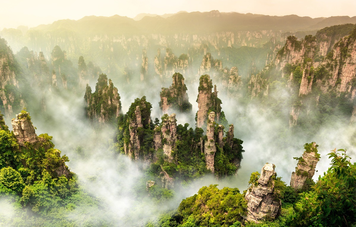 Парк чжанцзяцзе китай фото Exploring China's Natural Wonders: From Mountains to Coastlines " Agoda: See The
