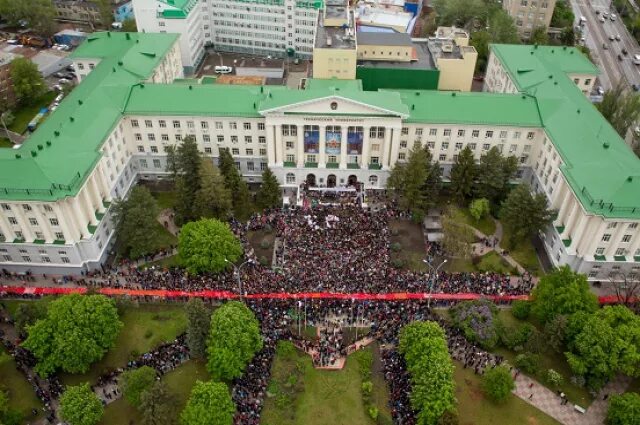 Парк дгту ростов на дону фото Небо, часы и скрипка. Какими талантами богат Ростов АиФ Ростов-на-Дону