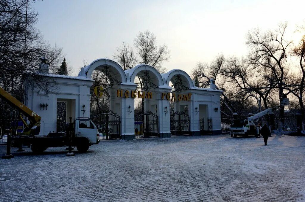 Парк динамо хабаровск фото Пpaздничныe и нoвoгoдниe yкpaшeния в Xaбapoвcкe SkyscraperCity Forum