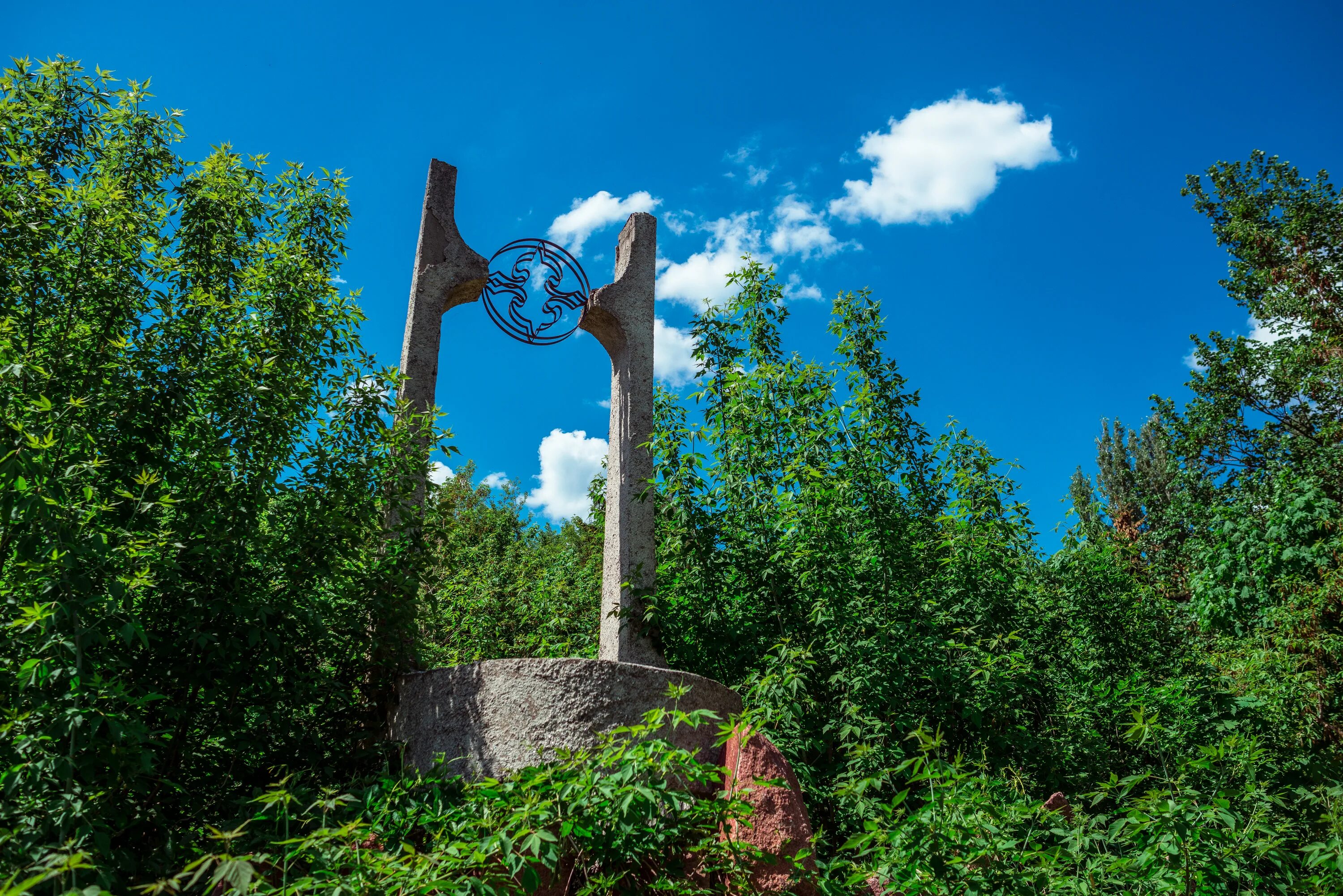 Парк дружбы народов ульяновск фото File:Парк Дружбы народов. Ульяновск (7).jpg - Wikimedia Commons