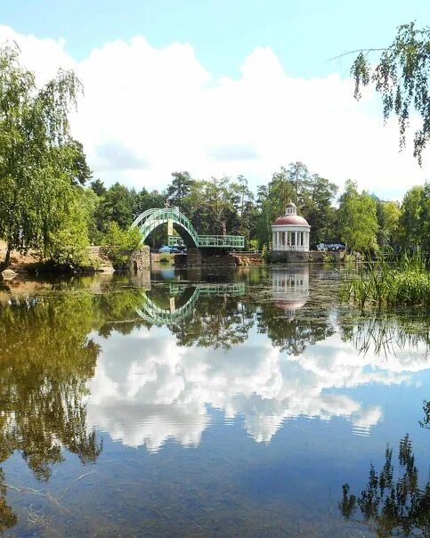 Парк гагарина челябинск фото Челябинск, парк Гагарина. Одно из самых любимых и фотографируемых горожанами мес