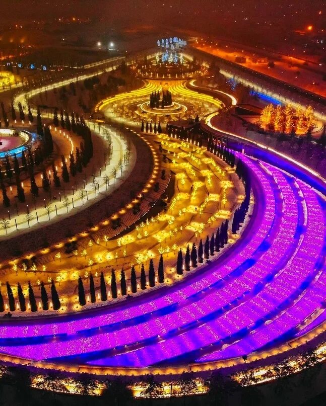 Парк галицкого ночью фото Ночной парк Галицкого 2023 КРАСНОДАР ВКонтакте