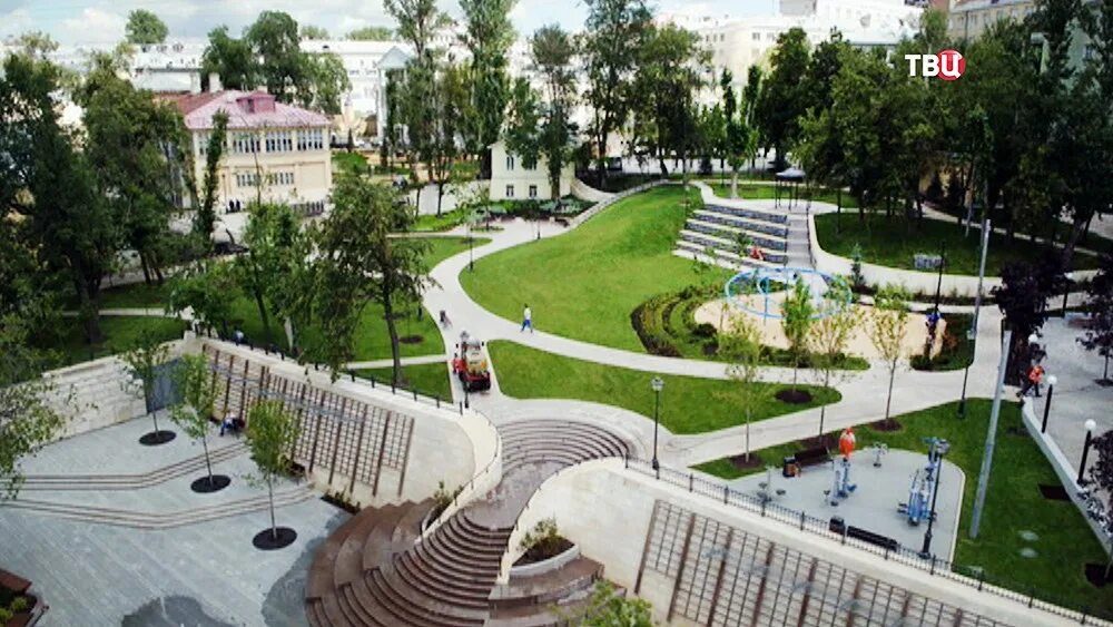 Парк горка китай город фото Собянин и Володин открыли в Госдуме выставку "Моя улица" :: Новости :: ТВ Центр