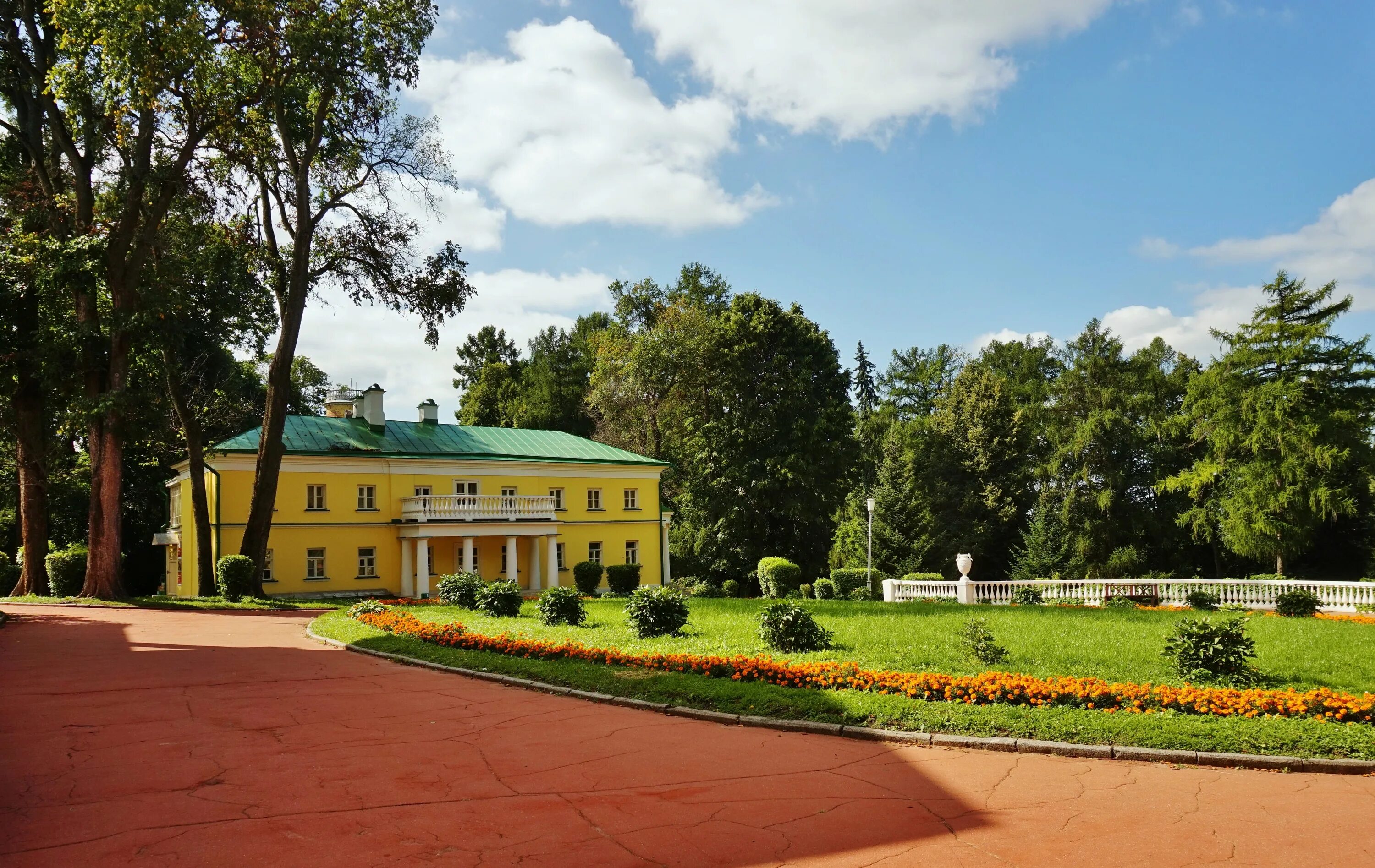 Парк горки ленинские фото Фото Усадьба Горки ленинские на фотохостинге Fotoload