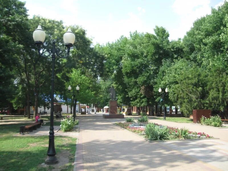 Парк горького ейск фото Парк им. Горького, Ейск отзывы