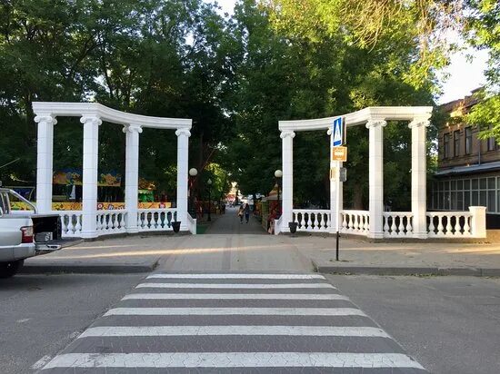 Парк горького ейск фото Аттракционы для детей и не только - отзыв о Парк Горького, Ейск, Россия - Tripad
