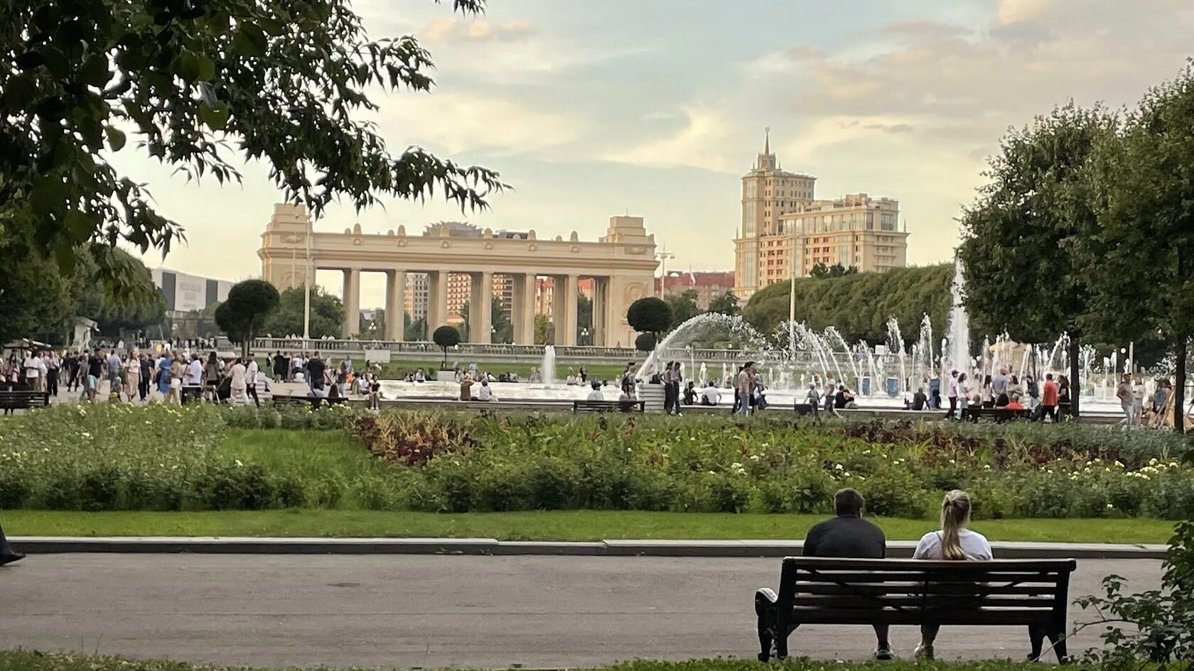 Парк горького фото 2024 сейчас Вечерняя прогулка в Парке Горького.: marusya_s - ЖЖ