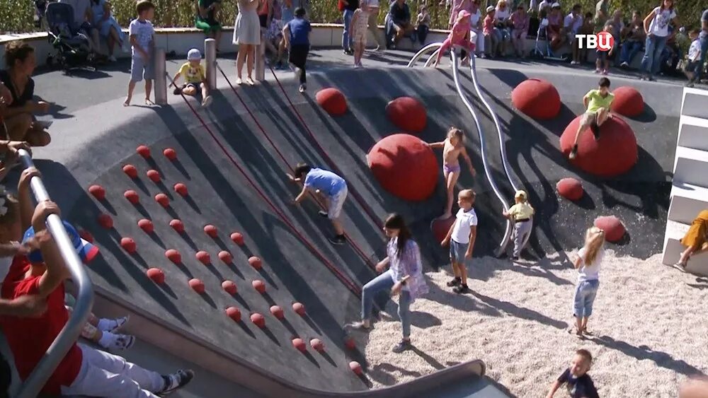 Парк горького москва детские площадки фото Парк горького москва детские площадки