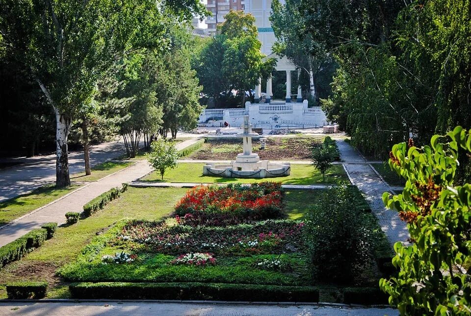 Парк горького ростов фото Ростовчане озаботились судьбой городских парков