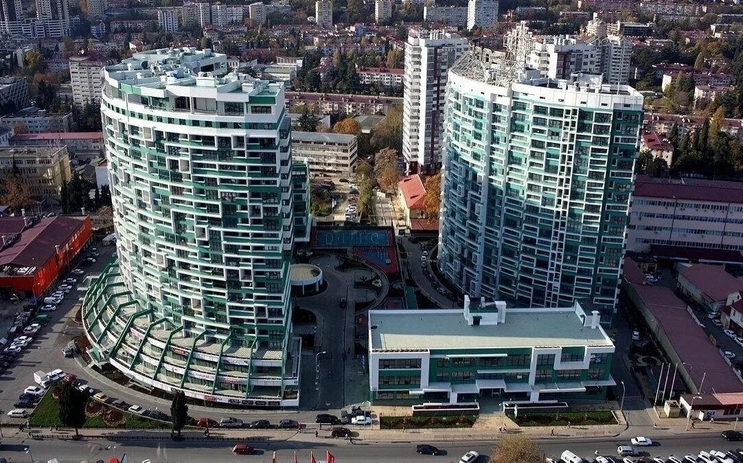 Парк горького сочи фото Продажа квартир, стоимость - 11 985 000 руб. общая площадь 17.1 м2, кухня 5 м2
