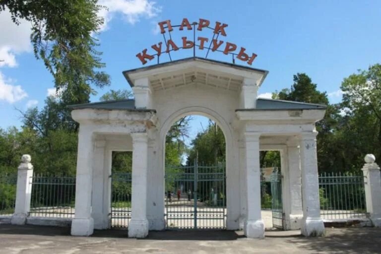 Парк горького сызрань фото 35 достопримечательностей Сызрани 2024: фотографии и описания - Tur-Ray.Ru