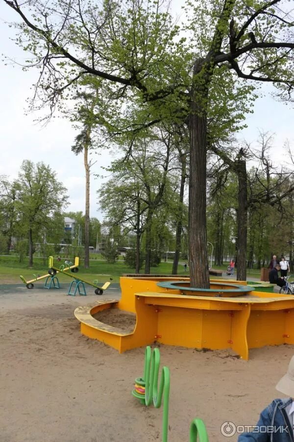 Парк химиков казань фото Отзыв о Парк ДК "Химиков" (Россия, Казань) Очень хороший парк, особенно после об