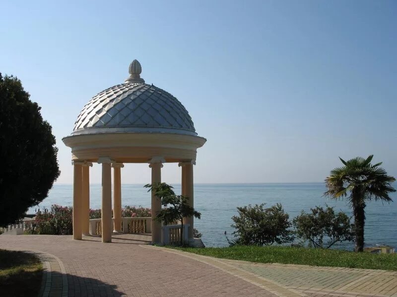 Парк имени фрунзе сочи фото Парк и летний театр им. М. В. Фрунзе IZI Travel
