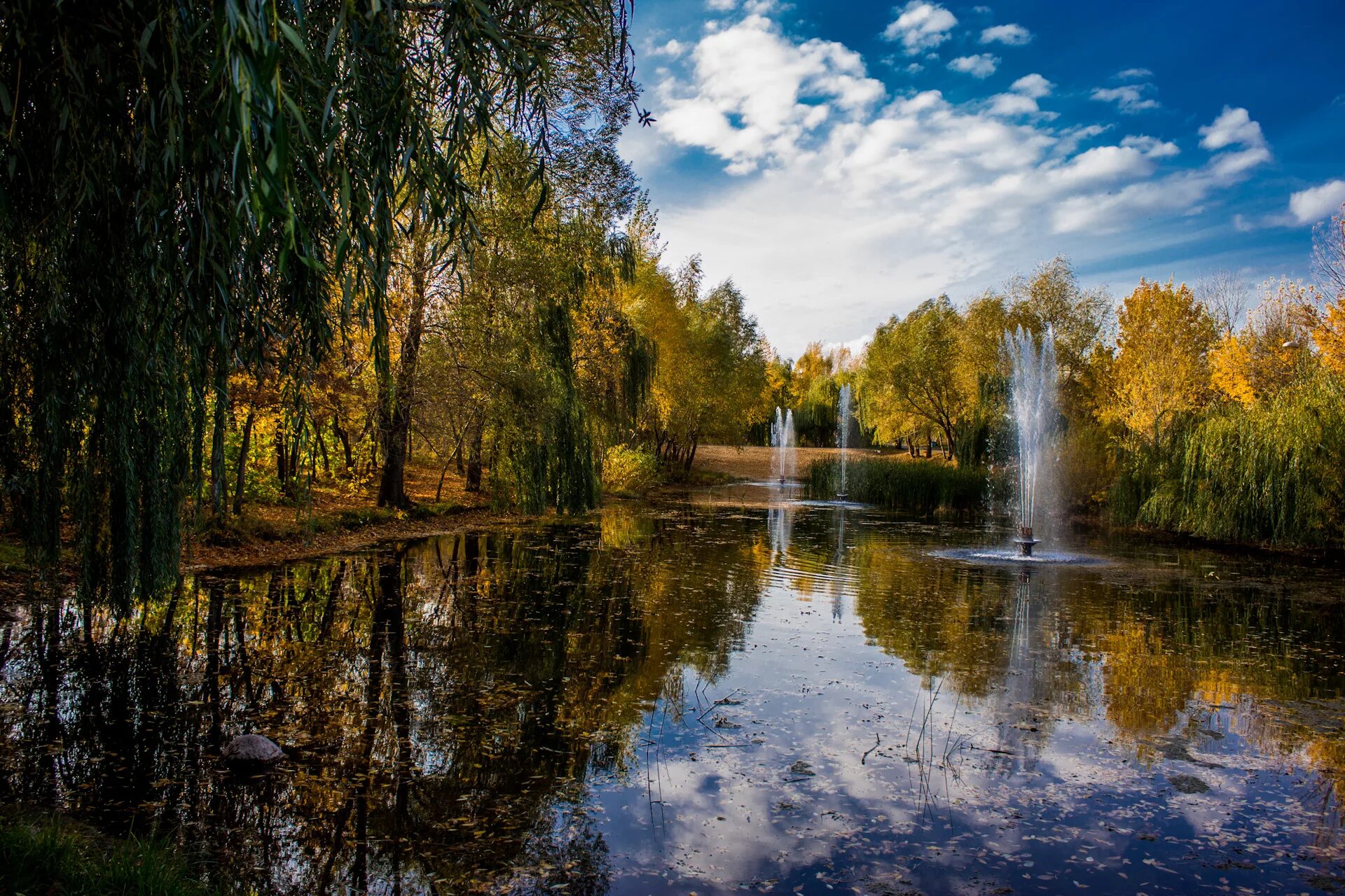 Парк ивушка ростоши оренбург фото Оренбург. Парк "Ивушка". Осень. - Сообщество "Фотоальбом Драйва" на DRIVE2