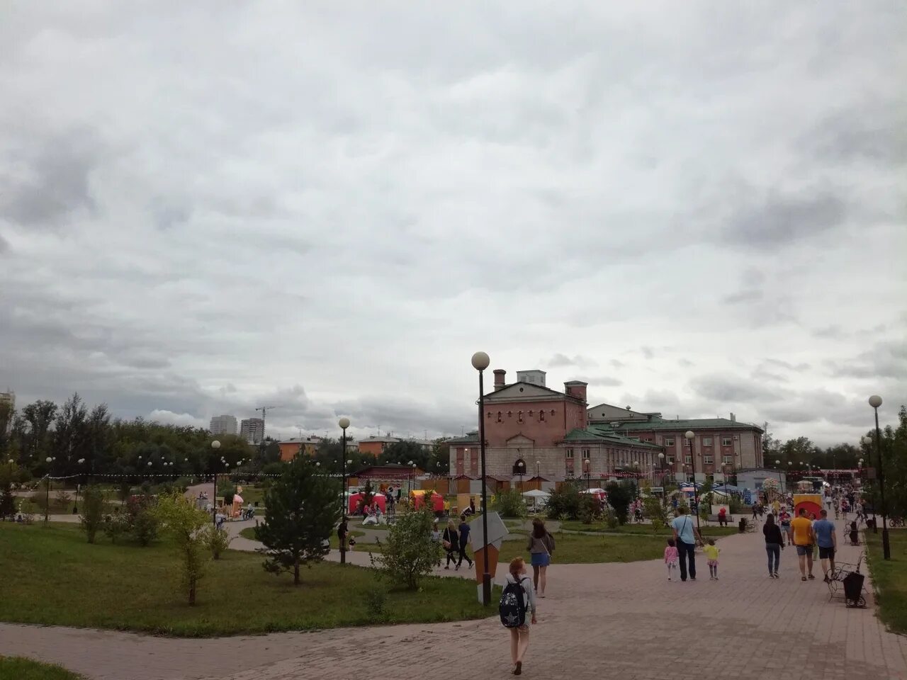 Парк каменка красноярск фото Картинки ПАРК НА КАМЕНКЕ КРАСНОЯРСК