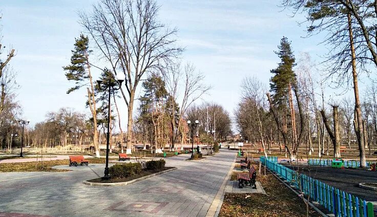Парк комсомольский динская фото краснодарский край В станице Динской благоустроили Комсомольский парк