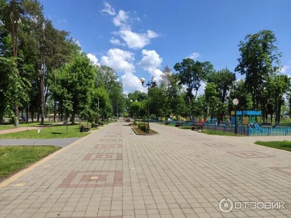 Парк комсомольский динская фото краснодарский край Отзыв о Парк "Комсомольский" (Россия, ст. Динская) Парк, в который хочется прихо