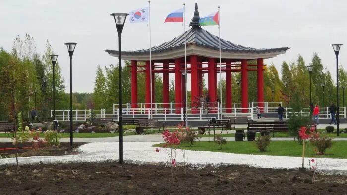 Парк корейской дружбы тюмень фото Парк Дружбы между Россией и Республикой Корея - Тюмень