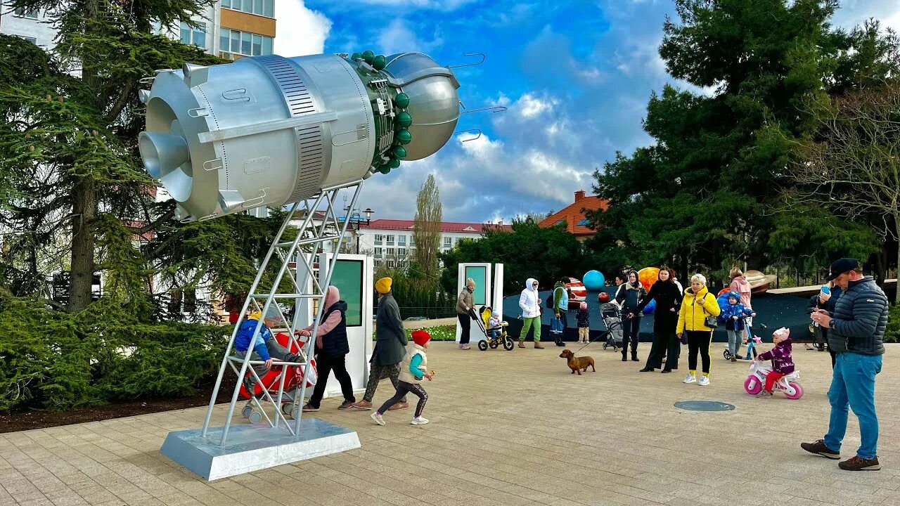 Парк космонавтики ул гагарина 7б симферополь фото Это СЛУЧИЛОСЬ!В Севастополе открыли НОВЫЙ сквер Покорителям КОСМОСА!Полный обзор