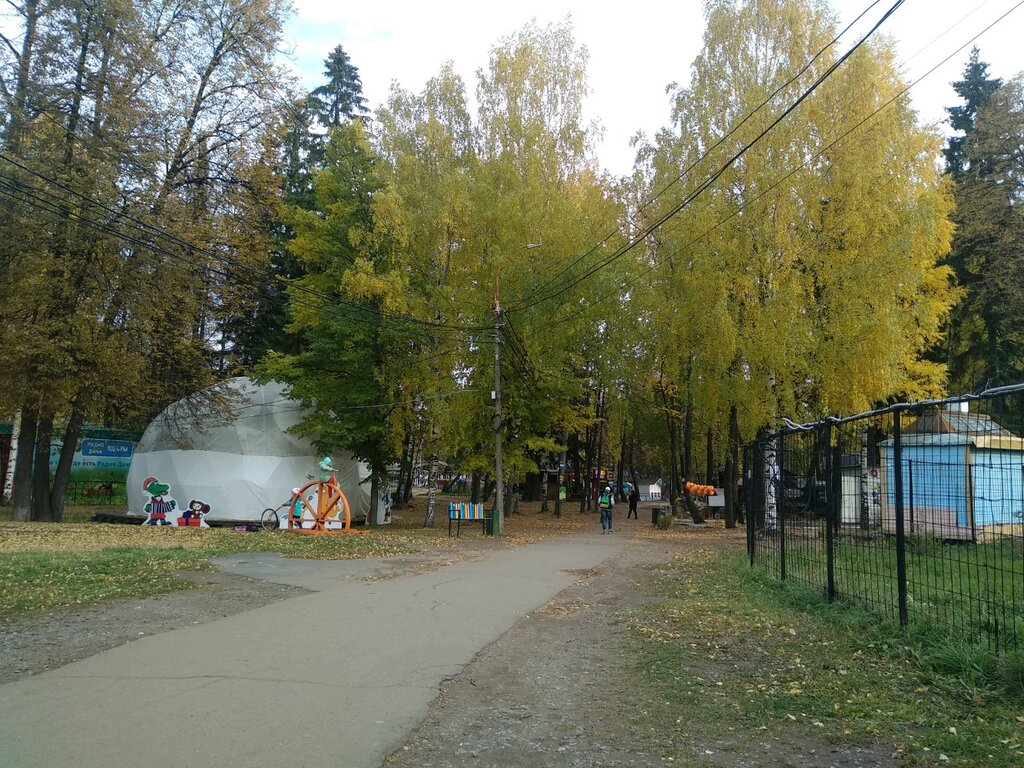 Парк космонавтов воткинское ш 118 ижевск фото Парк Космонавтов, парк культуры и отдыха, Воткинское ш., 118, Ижевск - Яндекс Ка